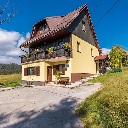 1 Bedroom Awesome In Appartement *