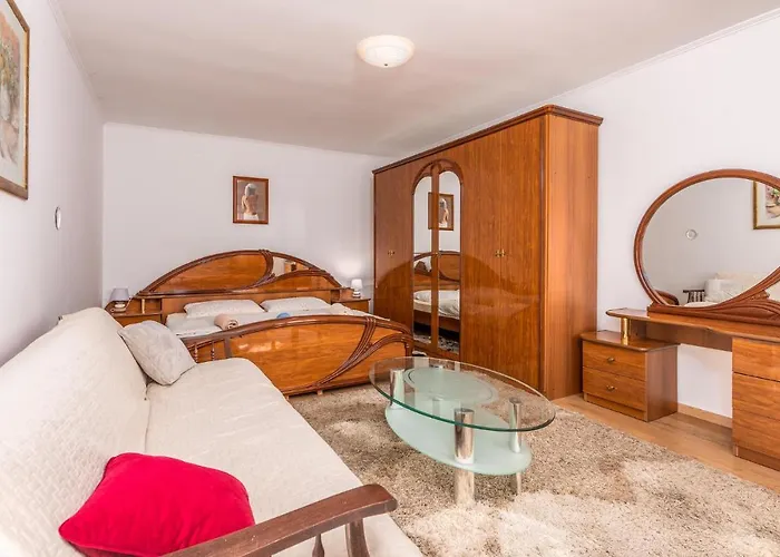 1 Bedroom Awesome In