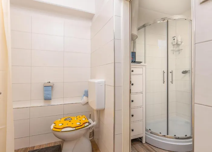 Appartement 1 Bedroom Awesome In