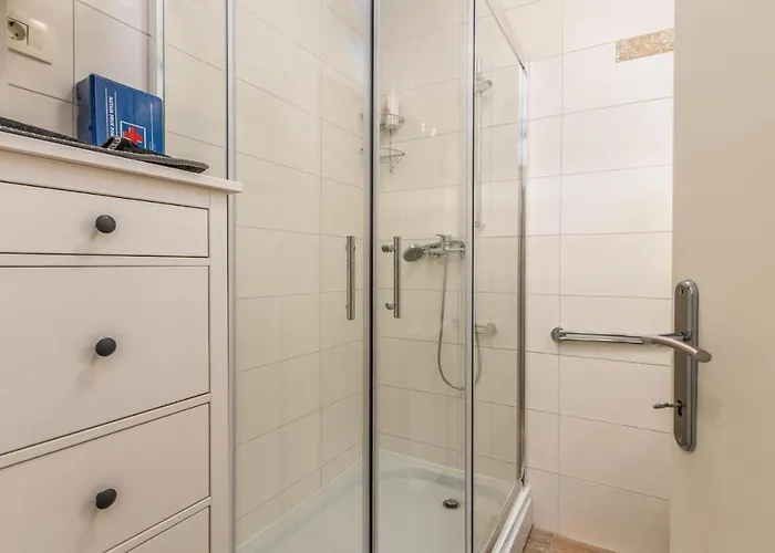 Appartement 1 Bedroom Awesome In Prezid